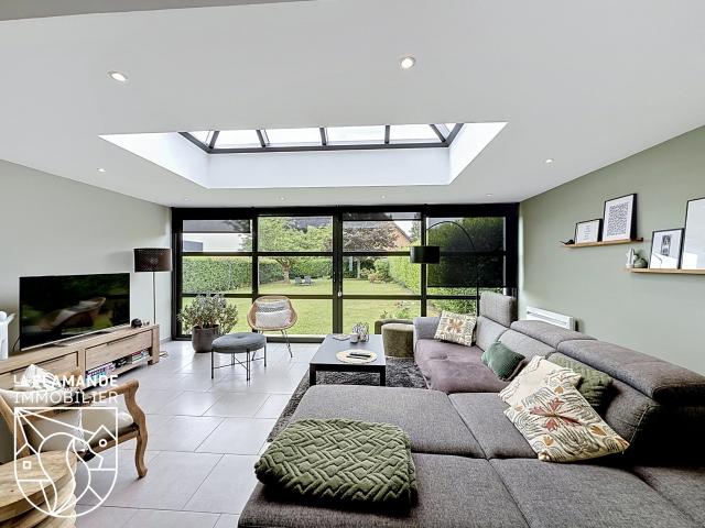 Maison 5 pièces 146 m²
