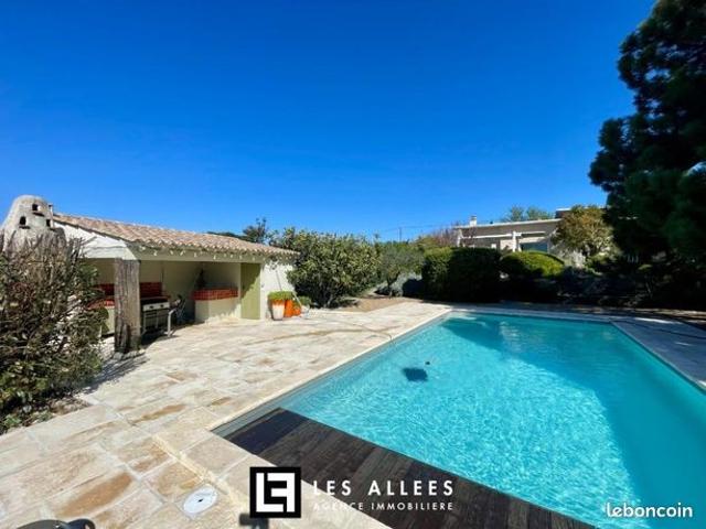 Maison 5 pièces 146 m²