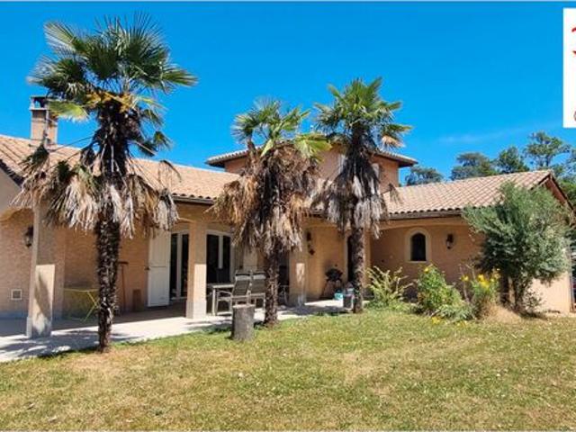 Maison 5 pièces 146 m²