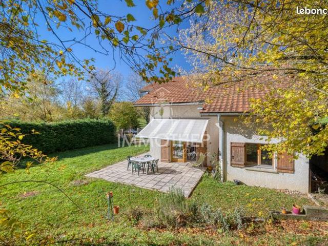 Maison 5 pièces 146 m²