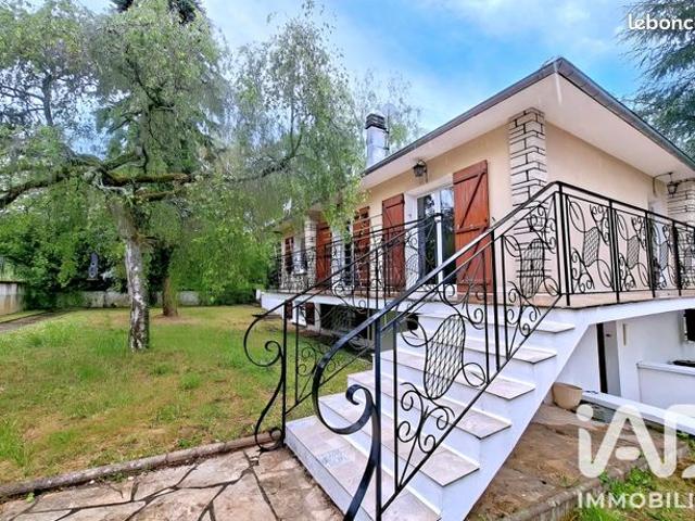 Maison 5 pièces 146 m²