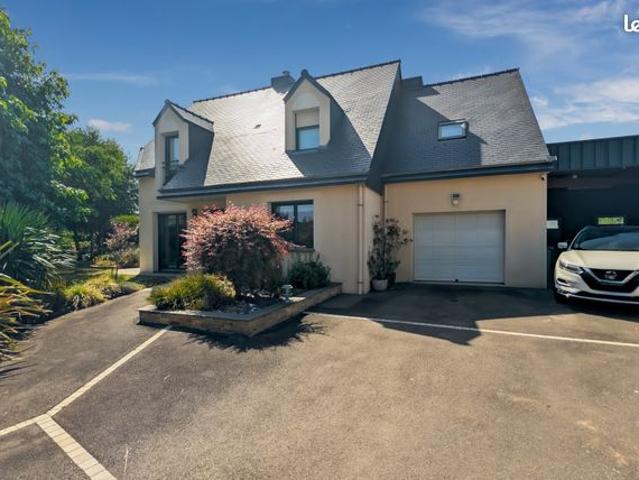 Maison 5 pièces 146 m²
