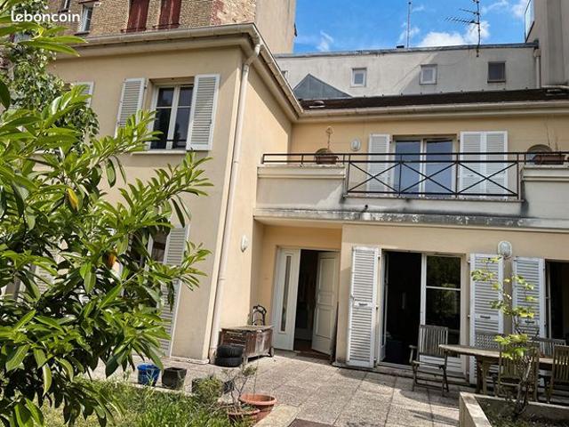 Maison 5 pièces 146 m²
