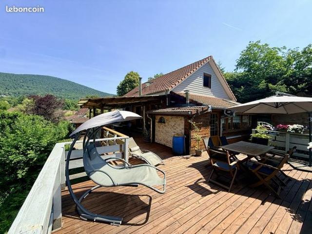 Maison 5 pièces 146 m²