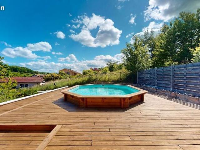 Maison 5 pièces 146 m²