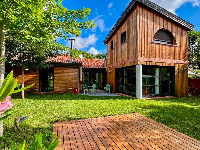 Maison 5 pièces 146 m²