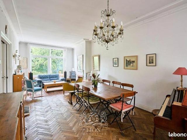 Maison 5 pièces 146 m²