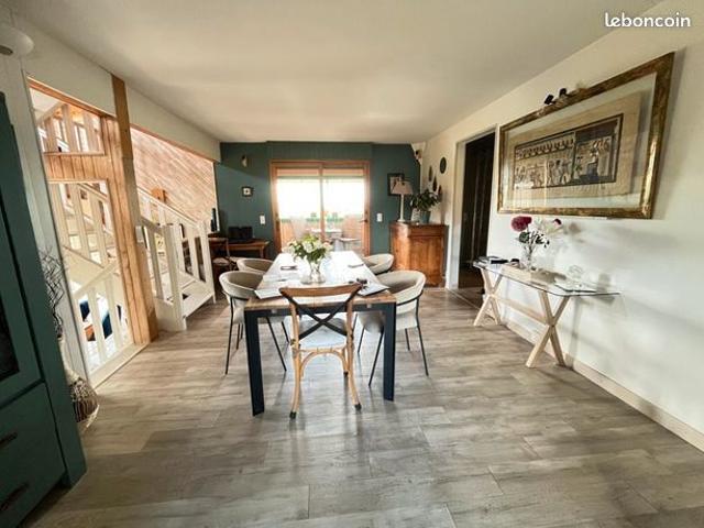 Maison 5 pièces 146 m²