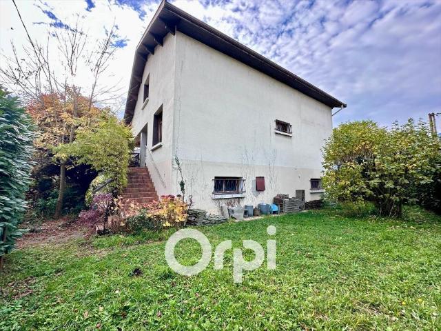 Maison 5 pièces 146 m²