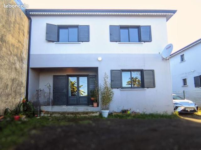 Maison 5 pièces 146 m²