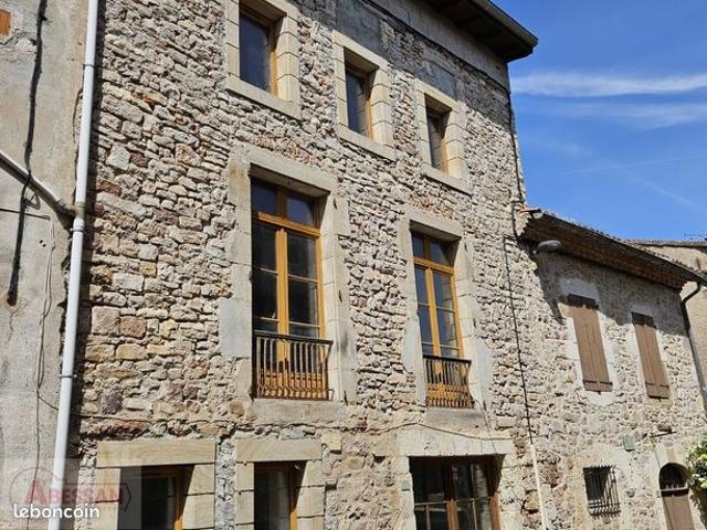 Maison 5 pièces 146 m²