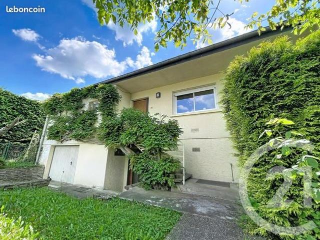 Maison 5 pièces 146 m²