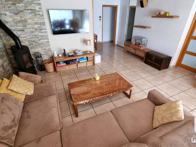 Maison 5 pièces 146 m²