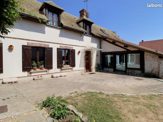 Maison 5 pièces 146 m²