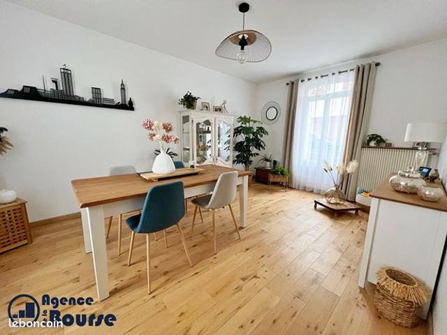 Maison 5 pièces 146 m²