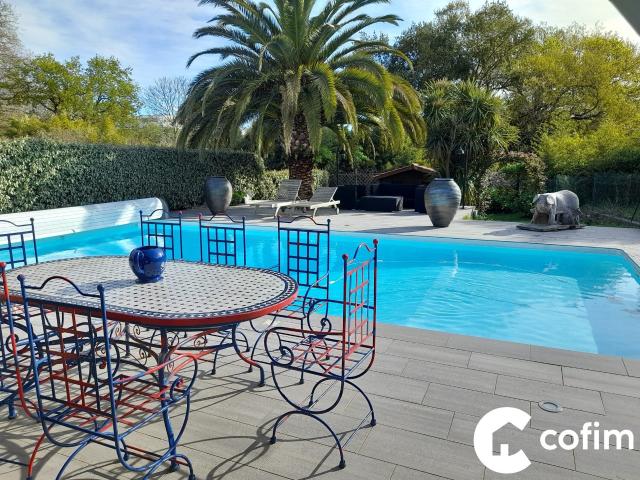 Maison 5 pièces 146 m²