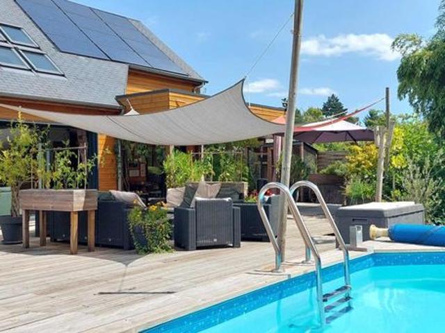 Maison 5 pièces 146 m²