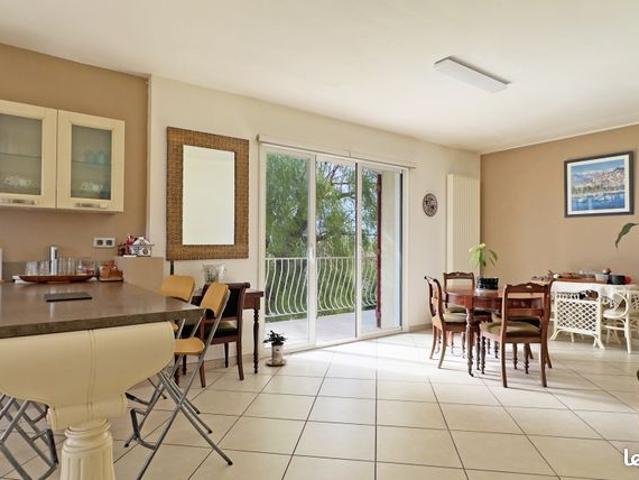 Maison 5 pièces 146 m²