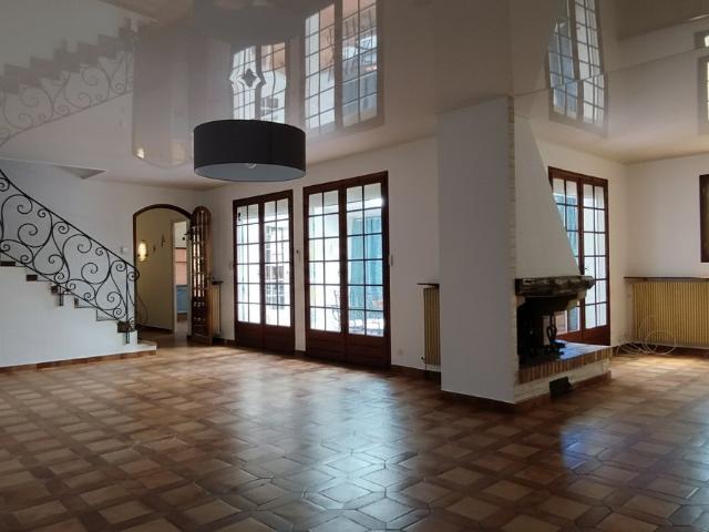 Maison 5 pièces 146 m²