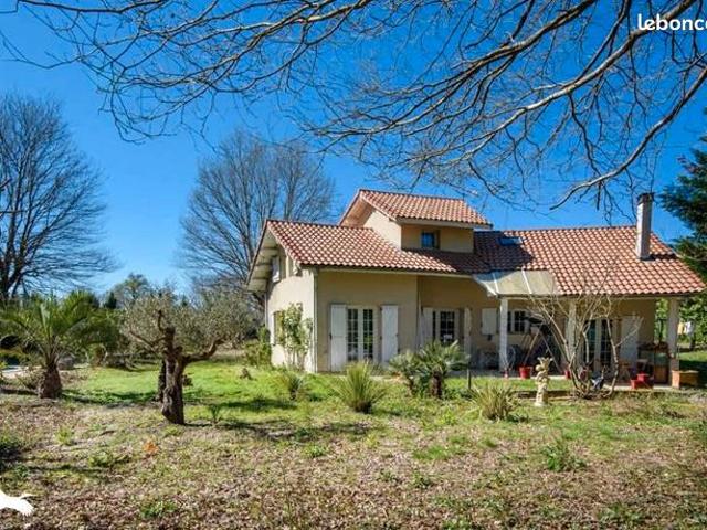 Maison 5 pièces 147 m²