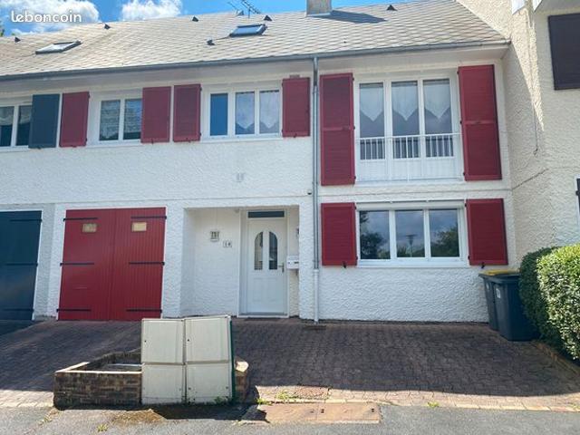 Maison 5 pièces 147 m²