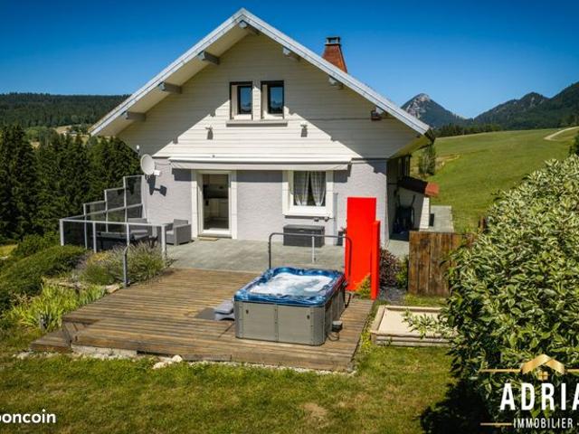 Maison 5 pièces 147 m²