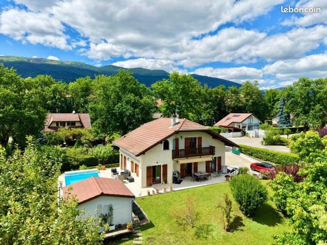 Maison 5 pièces 147 m²