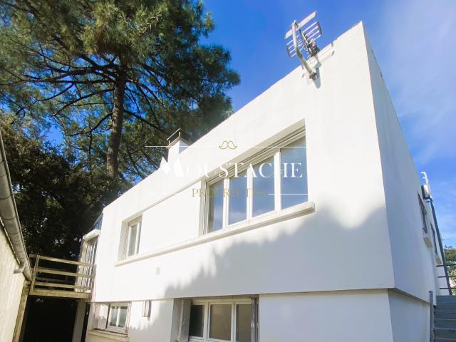 Maison 5 pièces 147 m²
