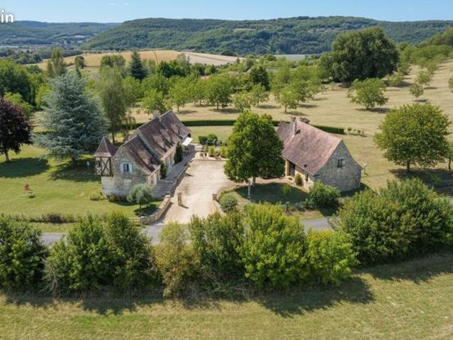 Maison 5 pièces 147 m²
