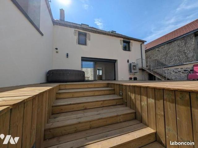 Maison 5 pièces 147 m²