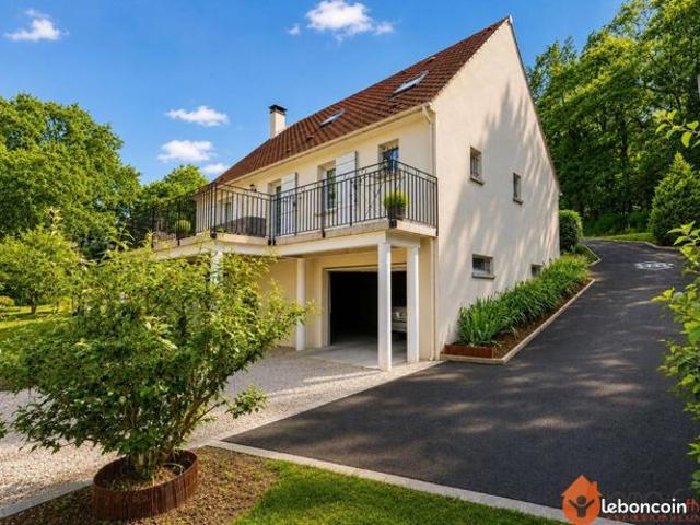 Maison 5 pièces 147 m²