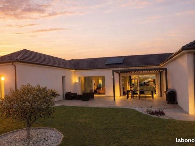 Maison 5 pièces 147 m²