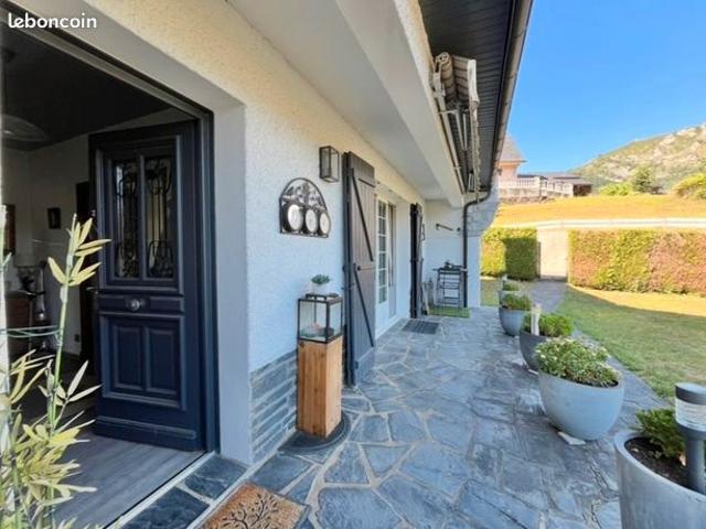 Maison 5 pièces 147 m²