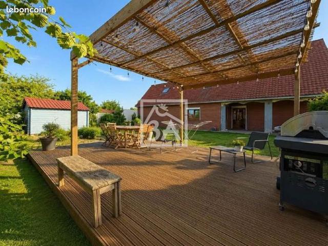 Maison 5 pièces 147 m²
