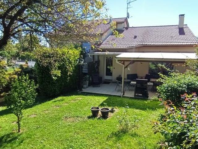 Maison 5 pièces 147 m²