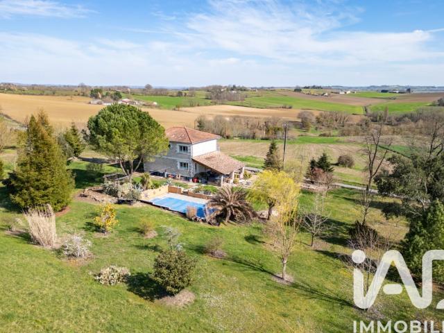 Maison 5 pièces 147 m²