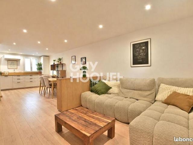 Maison 5 pièces 147 m²