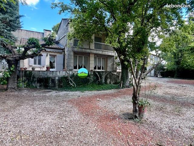 Maison 5 pièces 147 m²