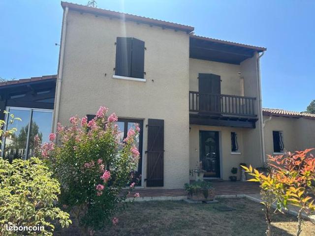 Maison 5 pièces 147 m²