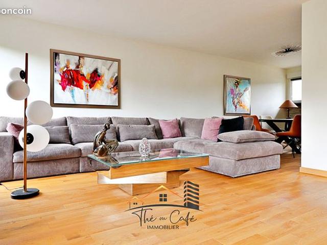 Maison 5 pièces 147 m²