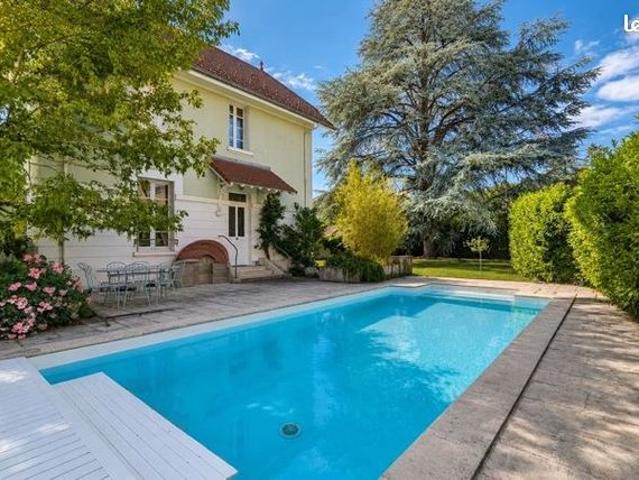 Maison 5 pièces 147 m²