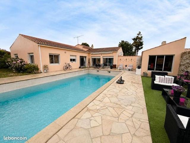 Maison 5 pièces 147 m²