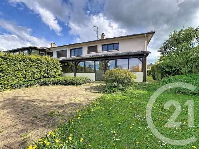 Maison 5 pièces 147 m²