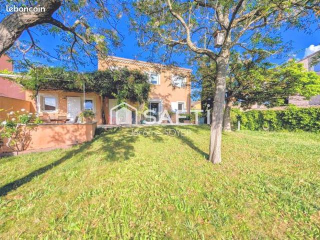 Maison 5 pièces 147 m²