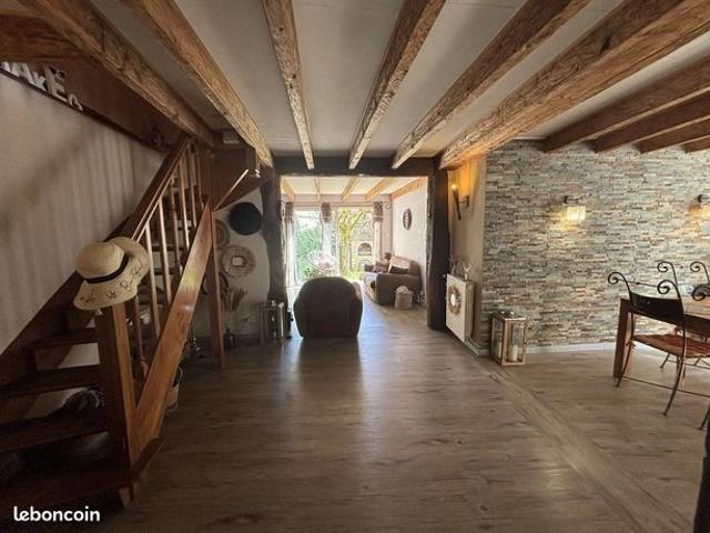 Maison 5 pièces 147 m²