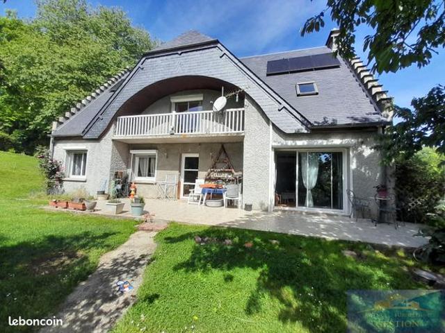 Maison 5 pièces 147 m²