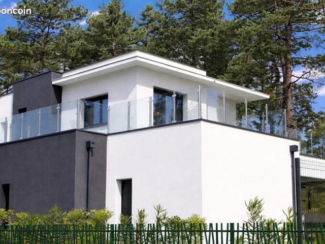 Maison 5 pièces 147 m²