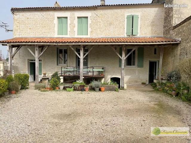 Maison 5 pièces 147 m²