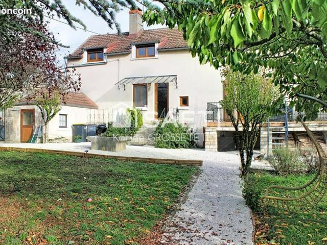 Maison 5 pièces 147 m²