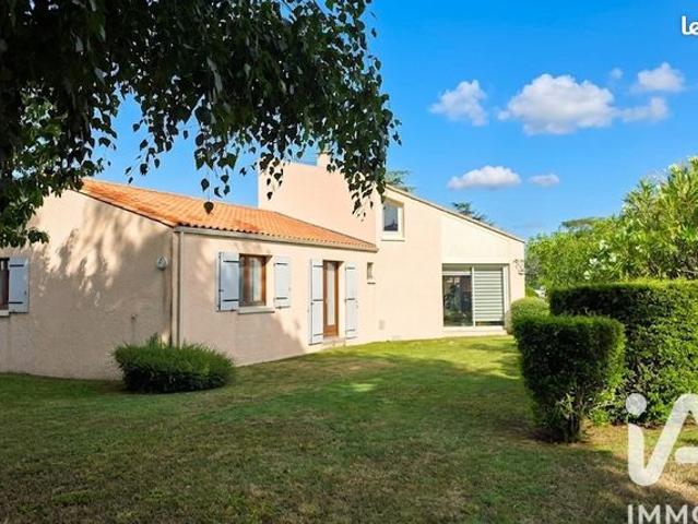 Maison 5 pièces 147 m²